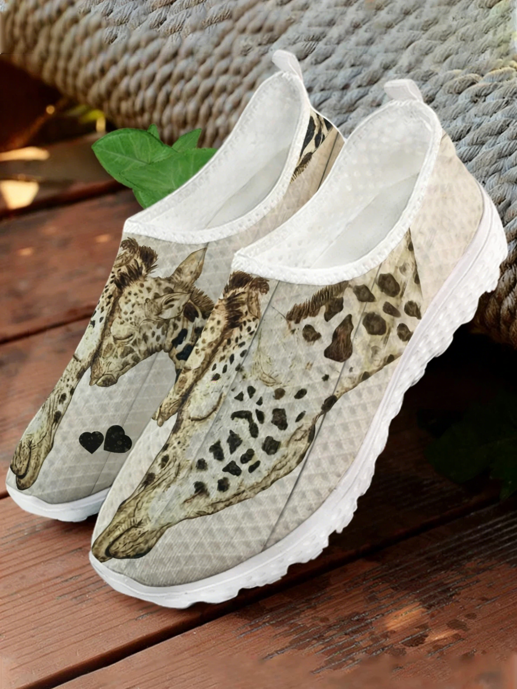Cartoon Giraffe Print Mesh Hig - Women'S Fashion Tennis Shoes ulasan dan harga