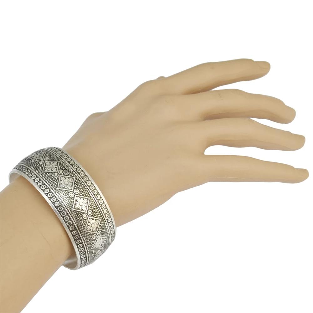 Vintage Tibet Silvery Cuff Bra - Women Fashion Pakistan ulasan dan harga